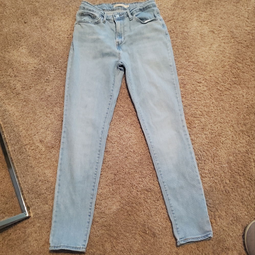 Levi 721